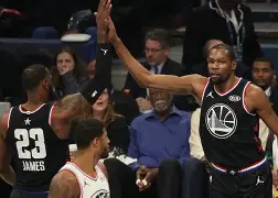 这也行？字母哥与90激战DWG分钟今夜阿森纳战术微调——欧篮联节点到来，托特纳姆完成体检备战德甲