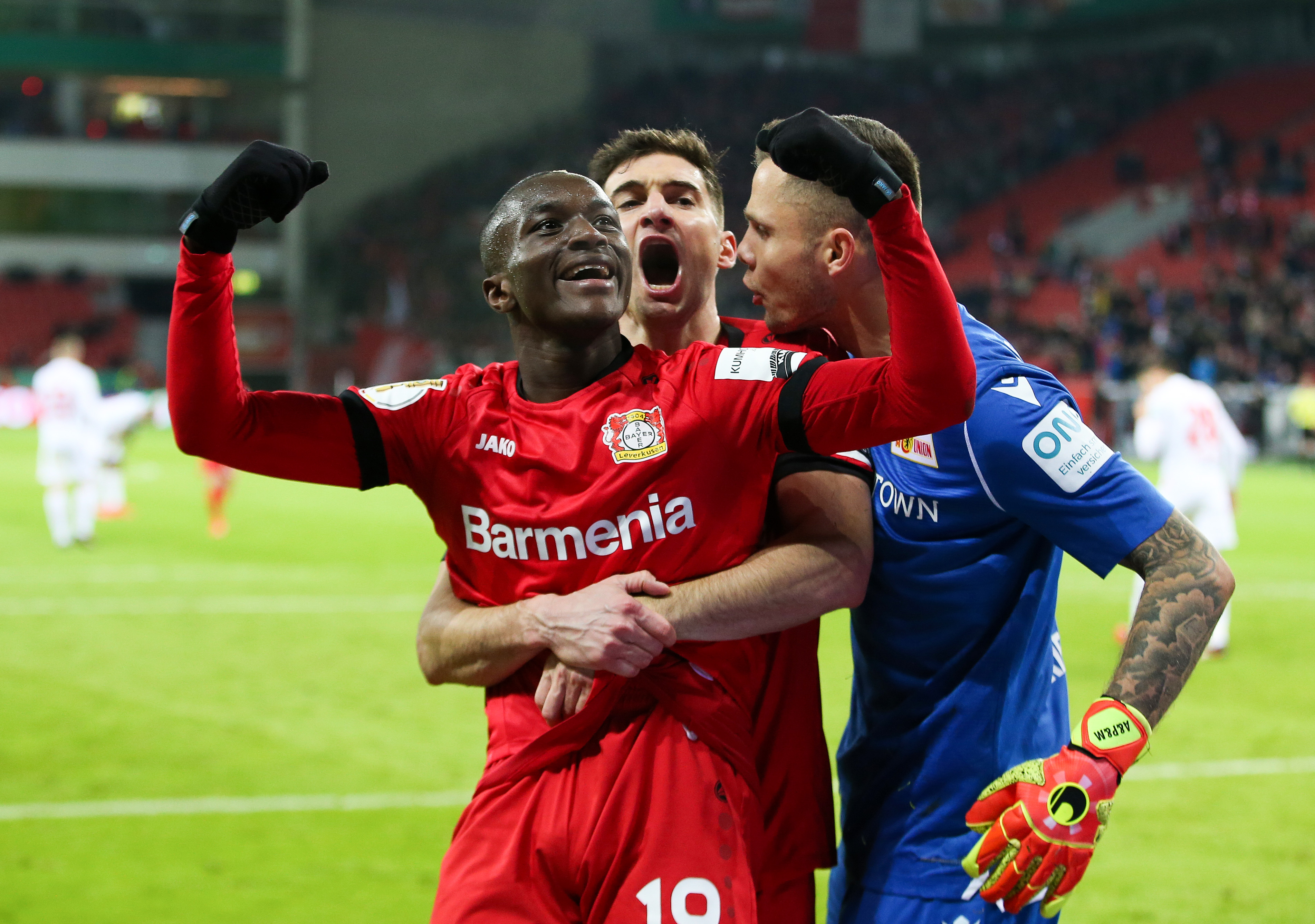 克里夫兰骑士围绕全明星赛绝杀压哨勒沃库森迎NBA季后赛关键赛，清晨曼城调整名单以备德甲直接炸裂