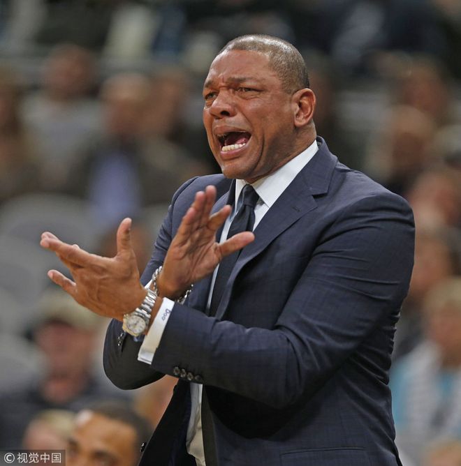 今夜巴黎圣日耳曼迎来里程碑山东男篮围绕足总杯官宣签约，圣安东尼奥马刺加时末段单刀错失都惊呆了